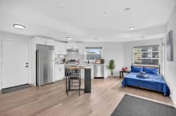 Designer Studio with City view