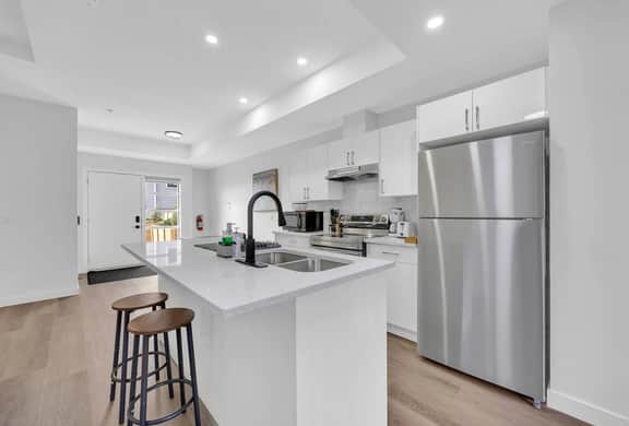 Modern Villa in the heart of Crescent Heights