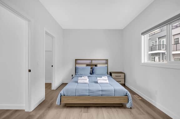 Crescent Heights Oasis - Image 2